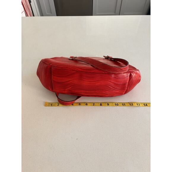 Abaco Paris Textured Oval Red Shoulder Bag - Picture 7 of 13